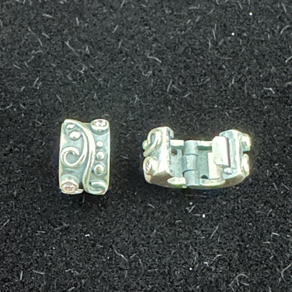Pandora charm clips - Picture 1 of 3